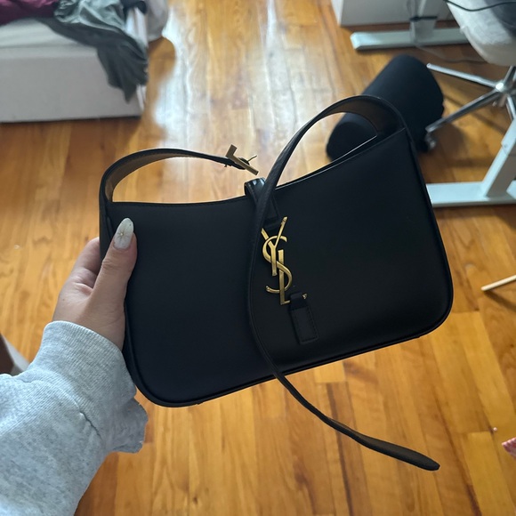 Yves Saint Laurent Black Shoulder Bag with Gold Logo - Picture 2 of 4